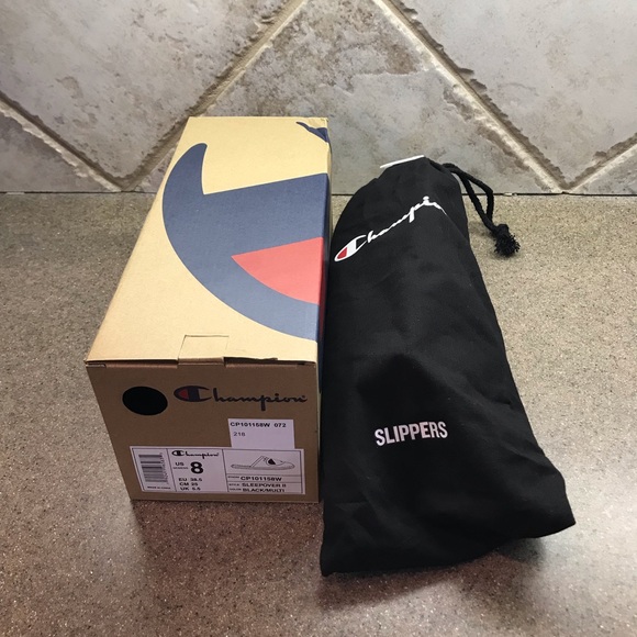 🆕 Champion SleepOver II Black Slippers Unisex - Picture 7 of 9